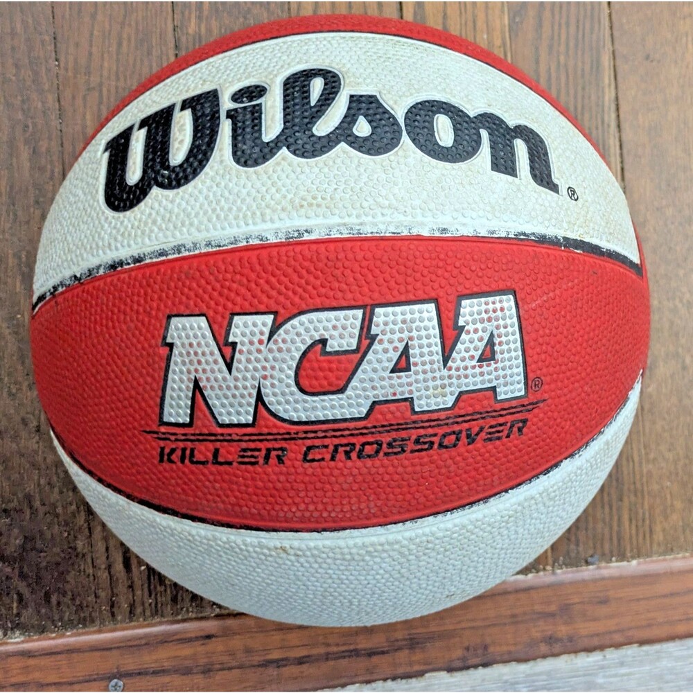 Wilson NCAA Killer Crossover Outdoor Basketball Red/White
